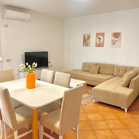 アパート Vlora Apartment Rentals